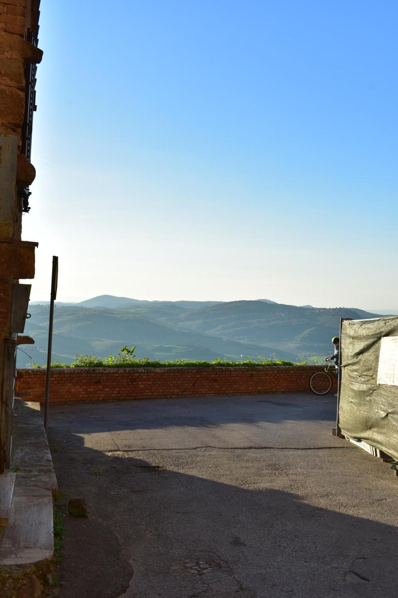 Il Terrazzino, Piccolo Loft In Montepulciano Exterior foto